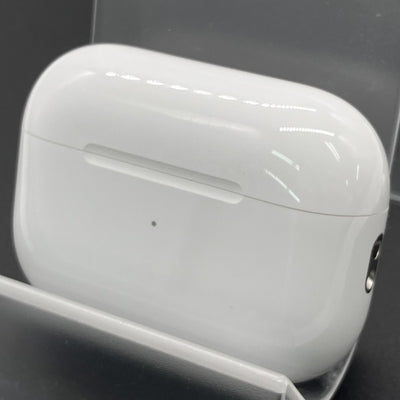 【中古】MagSafe充電ケース(USB-C)付きAirPods Pro(第2世代) MTJV3JA【日本橋】