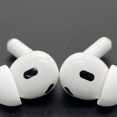 【中古】MagSafe充電ケース(USB-C)付きAirPods Pro(第2世代) MTJV3JA【日本橋】