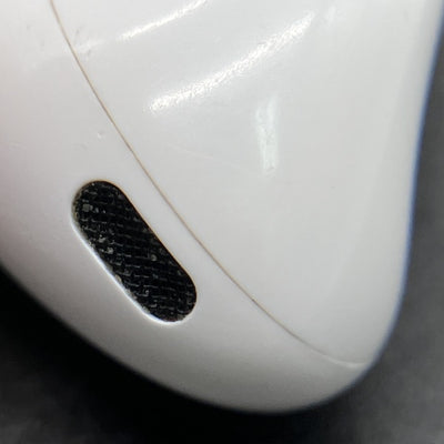 【中古】MagSafe充電ケース(USB-C)付きAirPods Pro(第2世代) MTJV3JA【日本橋】