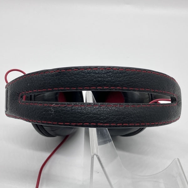 【中古】MOMENTUM on EAR Black【仙台】