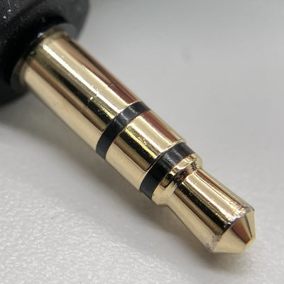 【中古】IE 100 PRO RED【秋葉原】