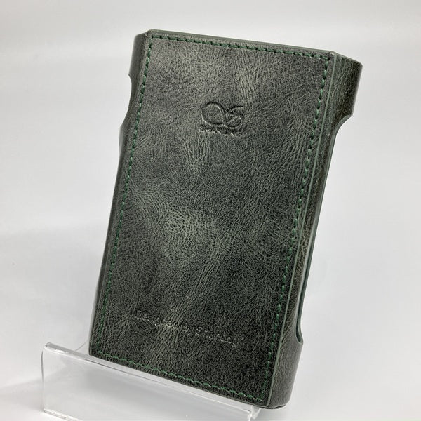 【中古】M3 Ultra 専用レザーケース グリーン【秋葉原】