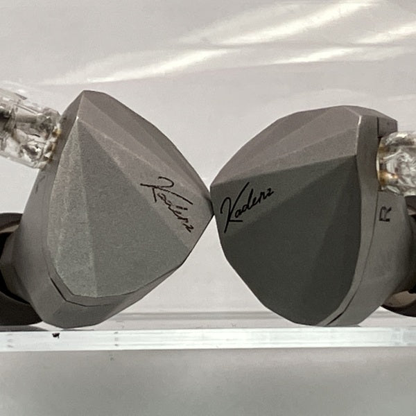 【中古】Kadenz【秋葉原】