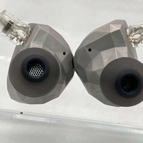 【中古】Kadenz【秋葉原】