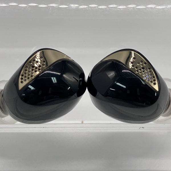 緊急値下げ❗️AVIOT TE-J2(ブラック)新品未使用‼️ AVIOT TE-J2 「HYDE」CMで話題のイヤホン｜音質・ファッション性