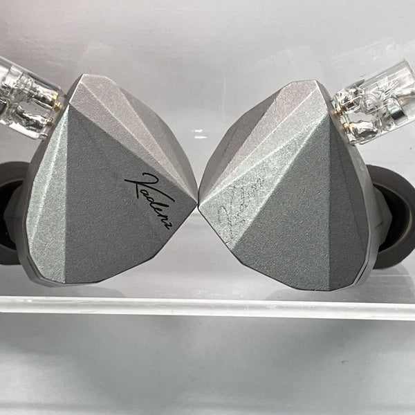 【中古】Kadenz【秋葉原】