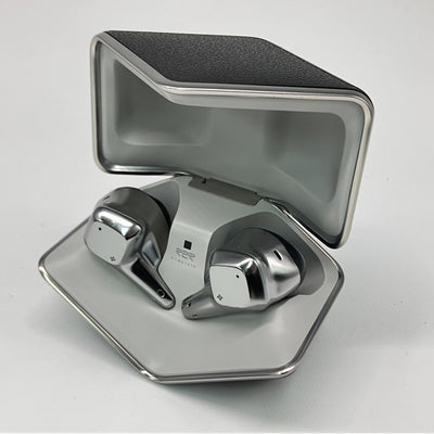 【中古】Svanar Wireless【日本橋】