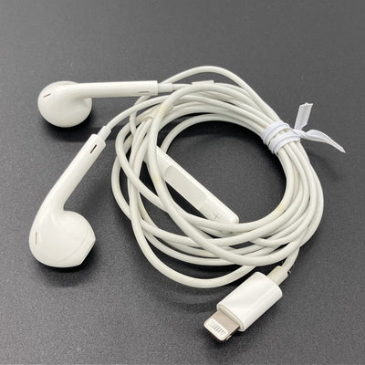 【中古】EarPods with Lightning Connector【名古屋】