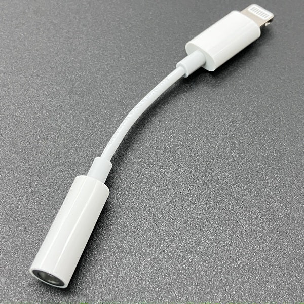 【中古】Lightning - 3.5 mmヘッドフォンジャックアダプタ【名古屋】