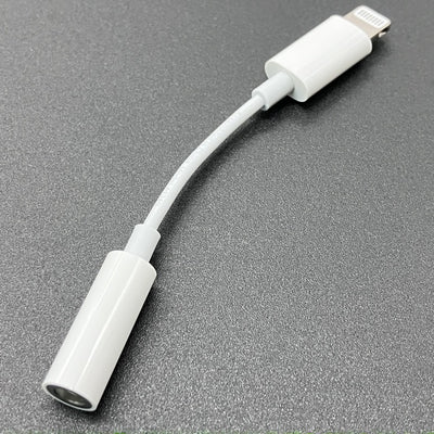 【中古】Lightning - 3.5 mmヘッドフォンジャックアダプタ【名古屋】