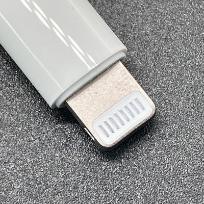 【中古】Lightning - 3.5 mmヘッドフォンジャックアダプタ【名古屋】