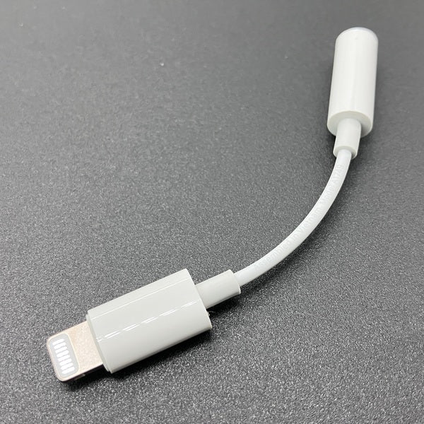 【中古】Lightning - 3.5 mmヘッドフォンジャックアダプタ【名古屋】
