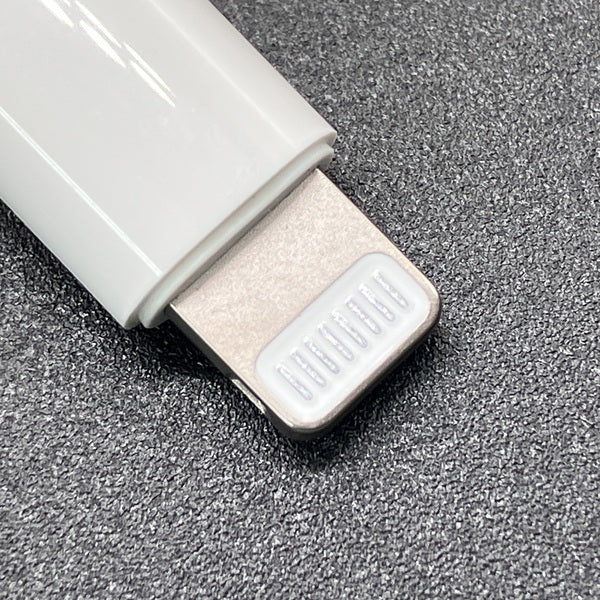 【中古】Lightning - 3.5 mmヘッドフォンジャックアダプタ【名古屋】