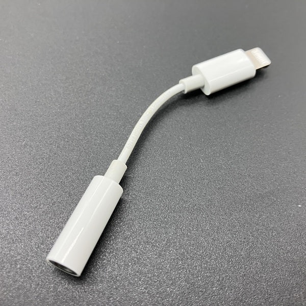 【中古】Lightning - 3.5 mmヘッドフォンジャックアダプタ【名古屋】