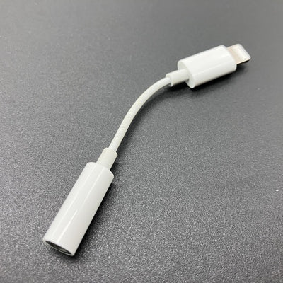 【中古】Lightning - 3.5 mmヘッドフォンジャックアダプタ【名古屋】