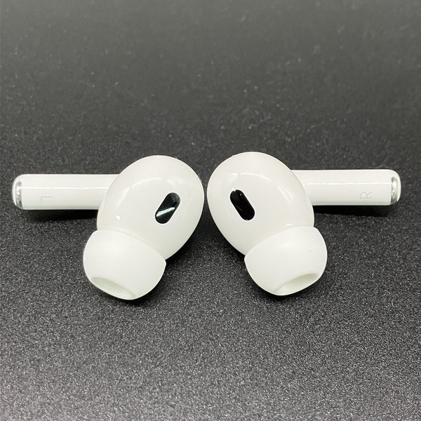 【中古】MagSafe充電ケース(USB-C)付きAirPods Pro(第2世代) MTJV3JA【秋葉原】