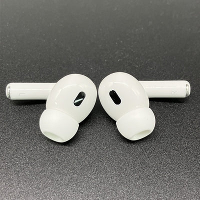 【中古】MagSafe充電ケース(USB-C)付きAirPods Pro(第2世代) MTJV3JA【秋葉原】