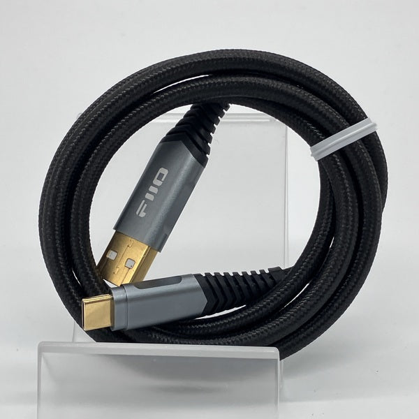 【中古】LA-TC1 (Type-A to Type-C ケーブル) 【FIO-LA-TC1】【秋葉原】