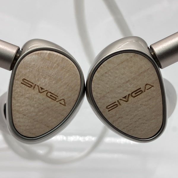 【中古】Que【日本橋】