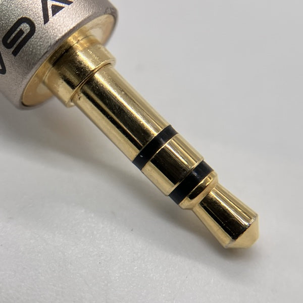 【中古】Que【日本橋】