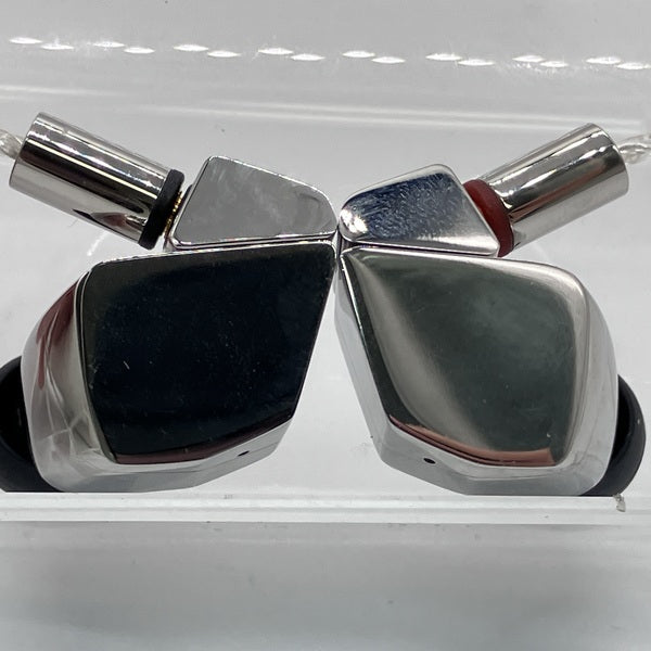 【中古】A8000 【FI-A8DSSD】【日本橋】