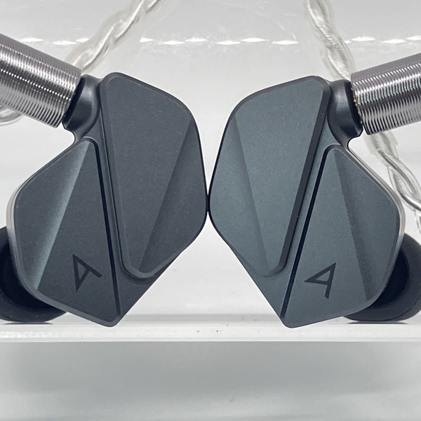 【中古】AK ZERO2 【IRV-AK-ZERO2】【秋葉原】