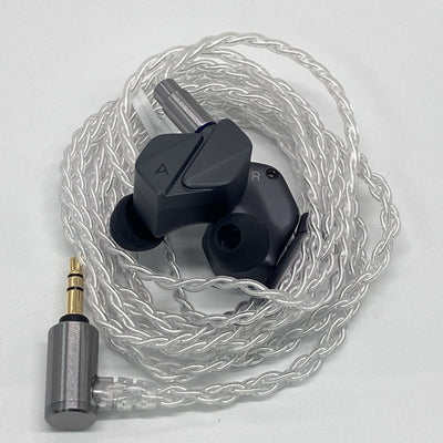 【中古】AK ZERO2 【IRV-AK-ZERO2】【秋葉原】