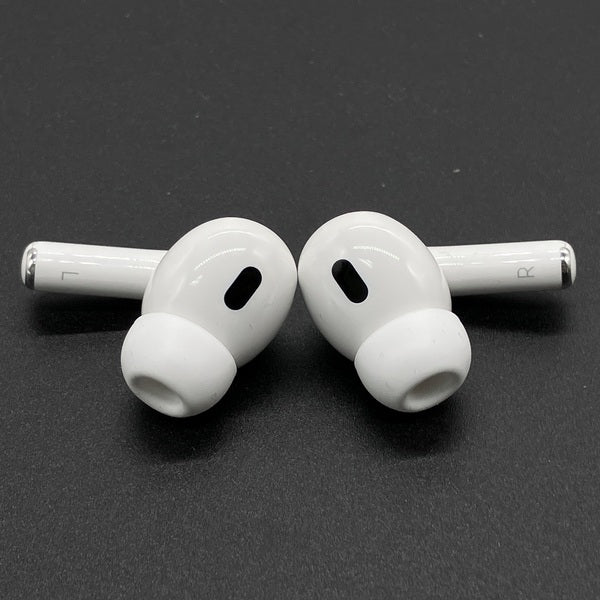 Apple 【中古】MagSafe充電ケース(USB-C)付きAirPods Pro(第2世代