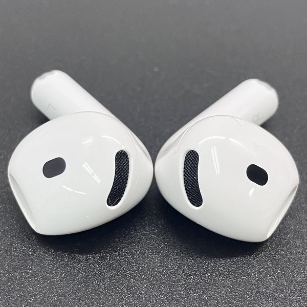 Apple 【中古】AirPods 4 MXP93J/A（アクティブノイズキャンセリング