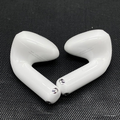 【中古】AirPods 4 MXP93J/A（アクティブノイズキャンセリング搭載）【秋葉原】