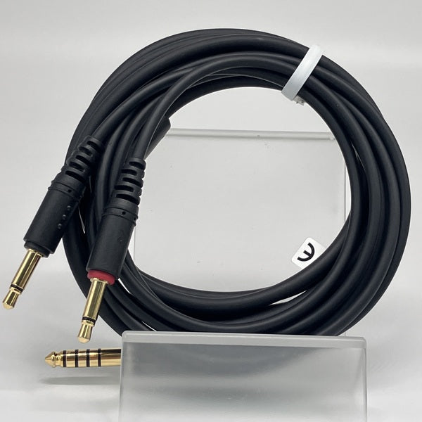 【中古】φ3.5 mm（2極）ミニプラグx2(L,R)⇔ φ 4.4 mm ステレオミニプラグ・ケーブル（2 m) 【ET-RP4.4BL2Y】【秋葉原】