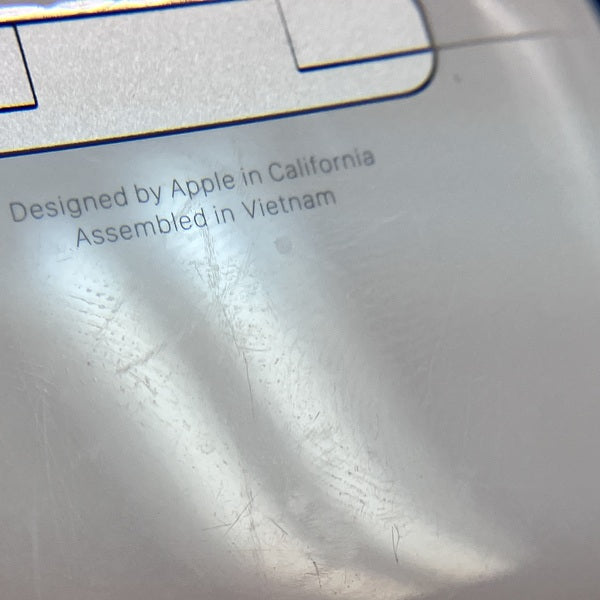 【中古】AirPods 4 MXP63J/A【秋葉原】