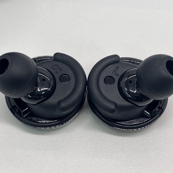 Denon Pearl Pro ワイヤレスイヤホン　Bluetooth 中古美品 Denon Pearl Pro ワイヤレスイヤホン Bluetooth 中古美品 Denon Pearl