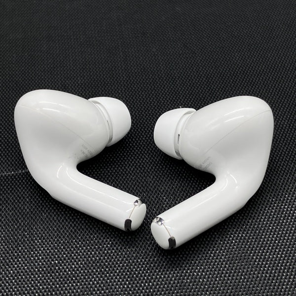 【中古】MagSafe充電ケース(USB-C)付きAirPods Pro(第2世代) MTJV3JA【秋葉原】