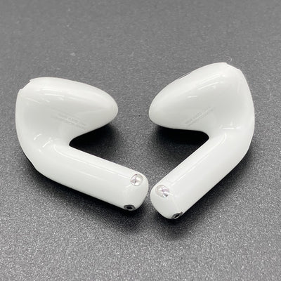 【中古】AirPods 4 MXP93J/A（アクティブノイズキャンセリング搭載）【秋葉原】