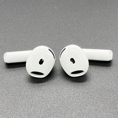 【中古】AirPods 4 MXP93J/A（アクティブノイズキャンセリング搭載）【秋葉原】