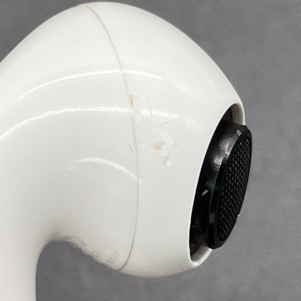 【中古】AirPods Pro （R側）【秋葉原】