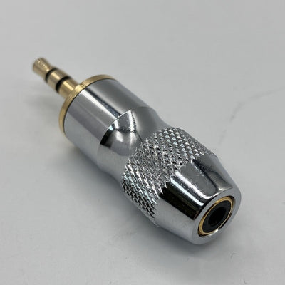 【中古】Female 2.5mm to 3.5mm Adapter Plug【秋葉原】