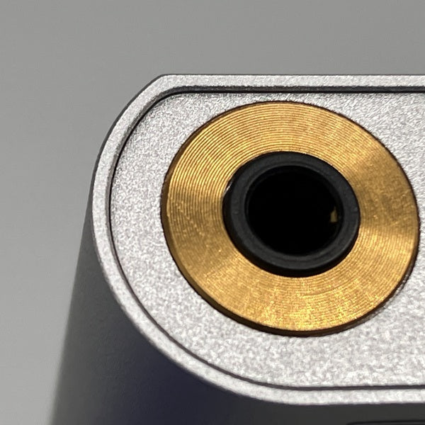 【中古】NW-ZX100 SM 【128GB】【秋葉原】