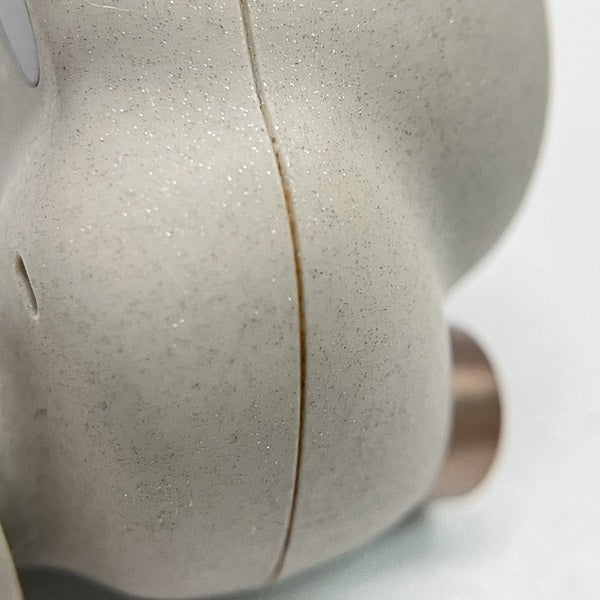 【中古】WF-1000XM4 SM プラチナシルバー【秋葉原】