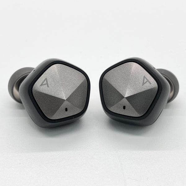 【中古】AK UW100 Black 【IRV-AK-UW100-BLK】【名古屋】