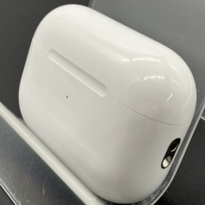 【中古】MagSafe充電ケース(USB-C)付きAirPods Pro(第2世代) MTJV3JA【秋葉原】