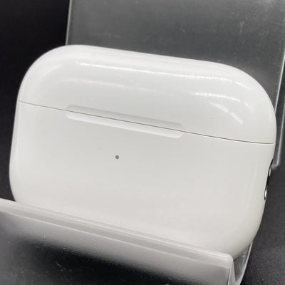 【中古】MagSafe充電ケース(USB-C)付きAirPods Pro(第2世代) MTJV3JA【秋葉原】