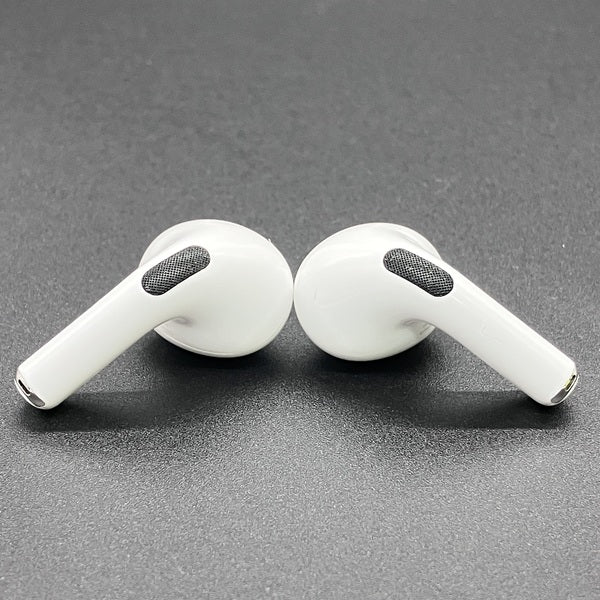 【中古】MagSafe充電ケース(USB-C)付きAirPods Pro(第2世代) MTJV3JA【秋葉原】