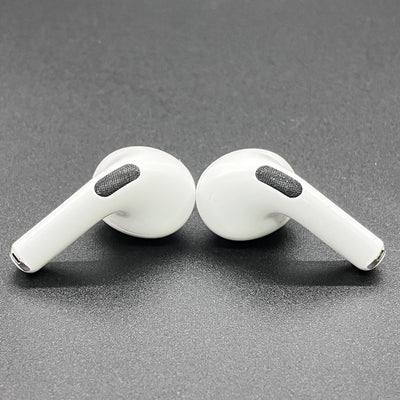 【中古】MagSafe充電ケース(USB-C)付きAirPods Pro(第2世代) MTJV3JA【秋葉原】