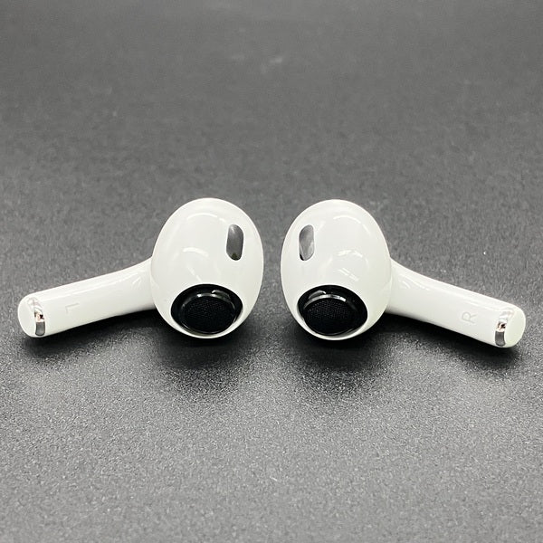 【中古】MagSafe充電ケース(USB-C)付きAirPods Pro(第2世代) MTJV3JA【秋葉原】