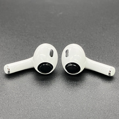 【中古】MagSafe充電ケース(USB-C)付きAirPods Pro(第2世代) MTJV3JA【秋葉原】
