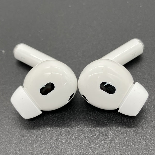 【中古】MagSafe充電ケース(USB-C)付きAirPods Pro(第2世代) MTJV3JA【秋葉原】
