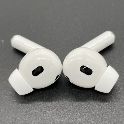 【中古】MagSafe充電ケース(USB-C)付きAirPods Pro(第2世代) MTJV3JA【秋葉原】
