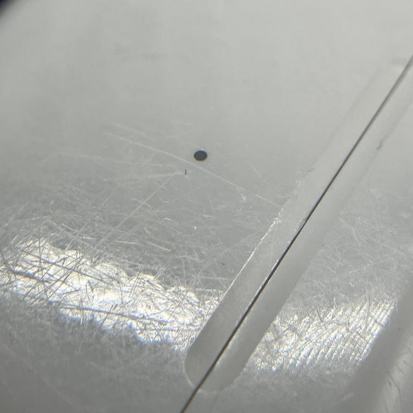 【中古】MagSafe充電ケース(USB-C)付きAirPods Pro(第2世代) MTJV3JA【秋葉原】